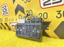 Электронный блок Land Rover RANGE ROVER 2004 YWC500280 L322 M62B44, передний