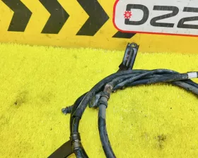 Тросик ручника Toyota