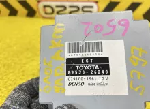 Блок управления акпп TOYOTA HIACE 2010 8953026240 KDH206V 1KDFTV, передний