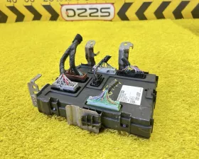 Блок предохранителей Nissan