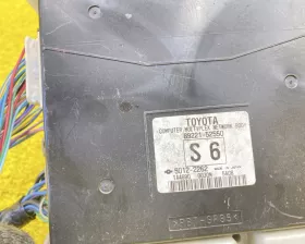 Блок предохранителей Toyota