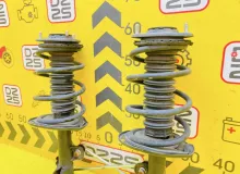 СТОЙКА ПАРА ЛЕВАЯ И ПРАВАЯ TOYOTA HARRIER 2015 4851080804 ZSU60W 3ZRFAE, передняя