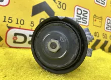 Компрессор кондиционера TOYOTA ESQUIRE 2015 8831028652 ZRR85G 3ZRFAE, передний