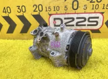 Компрессор кондиционера TOYOTA ESQUIRE 2015 8831028652 ZRR85G 3ZRFAE, передний
