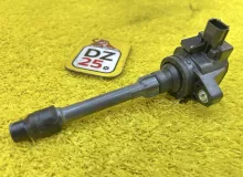 Катушка зажигания HONDA VEZEL 2015 CM11121A RU4 LEB, передняя