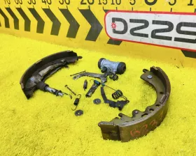 Механизм стояночного тормоза Toyota