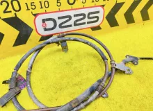 Тросик ручника TOYOTA HIACE 2009 4642026611 KDH206V 1KDFTV, задний правый
