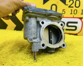 Заслонка дроссельная Toyota