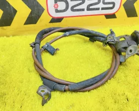 Тросик ручника Toyota
