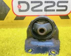 Подушка коробки передач Toyota