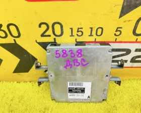 Блок управления двс Toyota