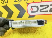 Блок управления двс TOYOTA HIACE 2006 8966126B10 KDH205V 2KDFTV, передний