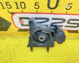 Подушка двигателя Toyota