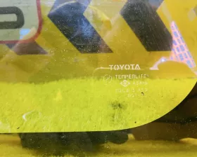 Стекло собачника TOYOTA
