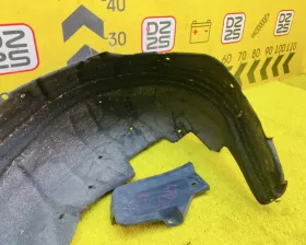 Подкрылок TOYOTA