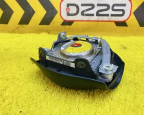 Подушка безопасности водителя Toyota