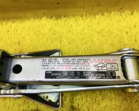 Поддомкратник/ домкрат Honda