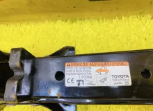 Поддомкратник/ домкрат TOYOTA ESQUIRE 2015 0911128230 ZRR85G 3ZRFAE, задний