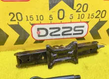 Поддомкратник/ домкрат TOYOTA VOXY 2014 0911128230 ZWR80G 2ZRFXE, задний