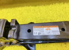Поддомкратник/ домкрат TOYOTA NOAH 2014 0911128230 ZWR80G 2ZRFXE, задний