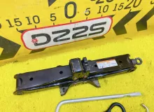 Поддомкратник/ домкрат TOYOTA ESQUIRE 2015 0911128230 ZRR85G 3ZRFAE, задний