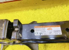Поддомкратник/ домкрат TOYOTA ESQUIRE 2015 0911128230 ZRR85G 3ZRFAE, задний