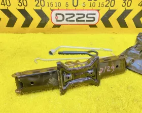 Поддомкратник/ домкрат Toyota