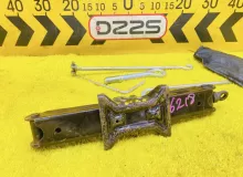 Поддомкратник/ домкрат TOYOTA ESQUIRE 2015 0911128230 ZWR80G 2ZRFXE, задний
