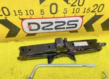 Поддомкратник/ домкрат TOYOTA ESQUIRE 2014 0911128230 ZWR80G 2ZRFXE, задний