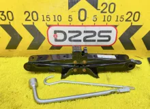 Поддомкратник/ домкрат TOYOTA ESQUIRE 2015 0911128230 ZWR80G 2ZRFXE, задний