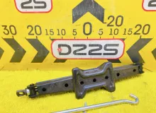 Поддомкратник/ домкрат MAZDA CX-30 2019- DM8P S8DPTS, задний