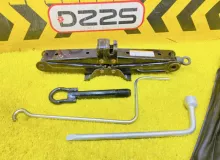 Поддомкратник/ домкрат TOYOTA ESQUIRE 2015 0911128230 ZRR85G 3ZRFAE, задний