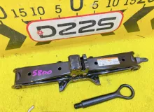 Поддомкратник/ домкрат TOYOTA ESQUIRE 2015 0911128230 ZRR85G 3ZRFAE, задний