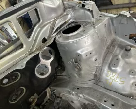 Лонжерон TOYOTA