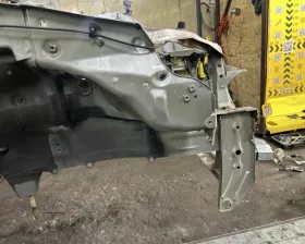 Лонжерон TOYOTA