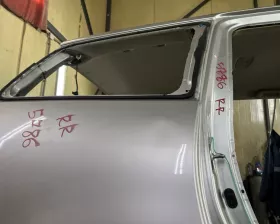 Крыло заднее TOYOTA