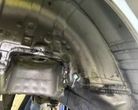 Крыло заднее TOYOTA
