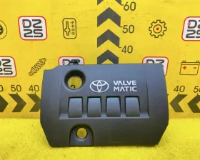 Пластиковая крышка на двс TOYOTA