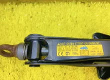 Поддомкратник/ домкрат LEXUS CT200H 2011 6477776010 ZWA10 2ZRFXE, задний