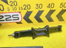 Поддомкратник/ домкрат LEXUS CT200H 2011 6477776010 ZWA10 2ZRFXE, задний