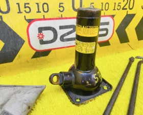 Поддомкратник/ домкрат Toyota