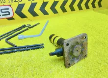 Поддомкратник/ домкрат TOYOTA HIACE 1998 0911195J01 KZH106W 1KZTE, задний