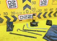 Поддомкратник/ домкрат TOYOTA HIACE 2009 0911126150 KDH206V 1KDFTV, задний