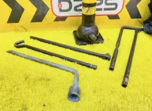 Поддомкратник/ домкрат TOYOTA HIACE 1997 0911195J01 KZH106W 1KZTE, задний