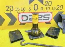 Поддомкратник/ домкрат TOYOTA HIACE 2008 0911126150 KDH206V 1KDFTV, задний