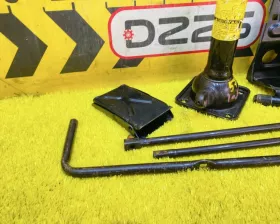 Поддомкратник/ домкрат Toyota