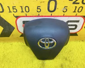 Подушка безопасности водителя Toyota