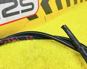 Молдинги на крыше TOYOTA