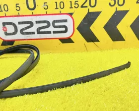 Молдинги на крыше TOYOTA