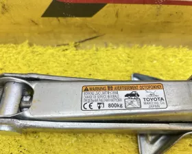 Поддомкратник/ домкрат Toyota